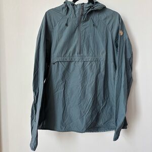 Fjallraven Dusty Blue Pullover Jacket Size Woman’s XL